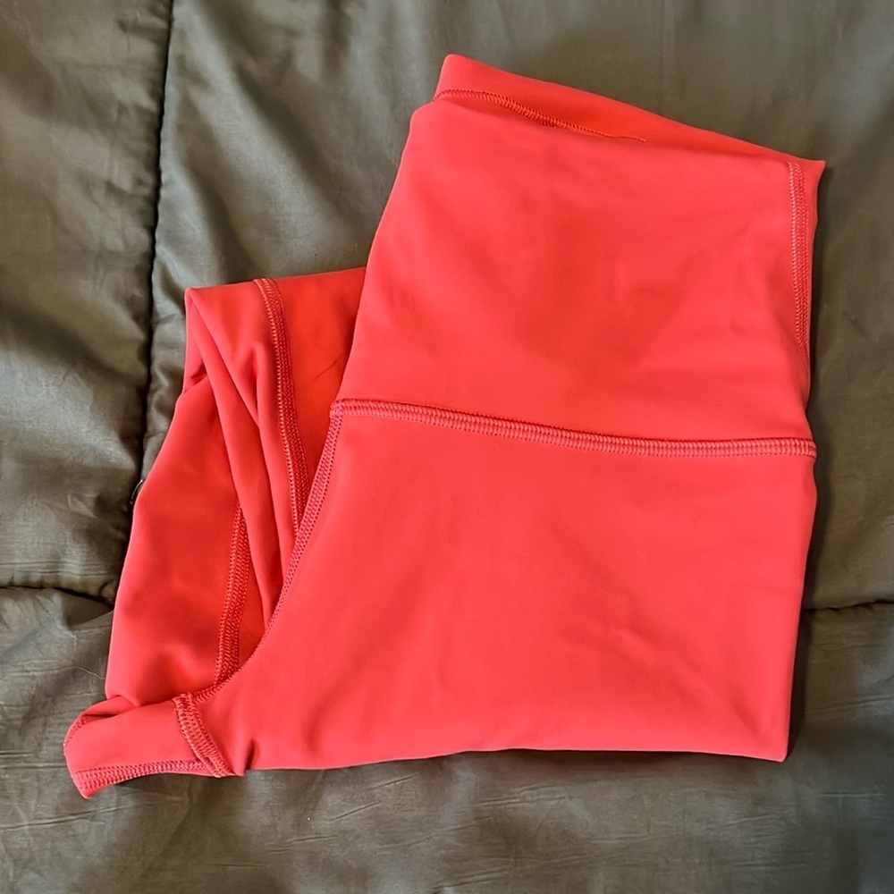 Lululemon Wunder Train Vintage Rose 23” Size 6
